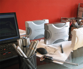 南京歐愛工業(yè)設(shè)計(jì)公司的數(shù)碼產(chǎn)品設(shè)計(jì)過程 創(chuàng)新與精密的融合